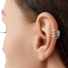 Load image into Gallery viewer, Skeleton Claw Ear Cuff