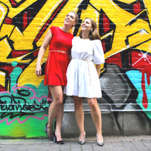 Load image into Gallery viewer, Gold Chain Waist Belt