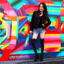 Load image into Gallery viewer, Black Bow Thigh High Sock