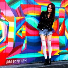 Load image into Gallery viewer, Gray Bow Thigh High Sock